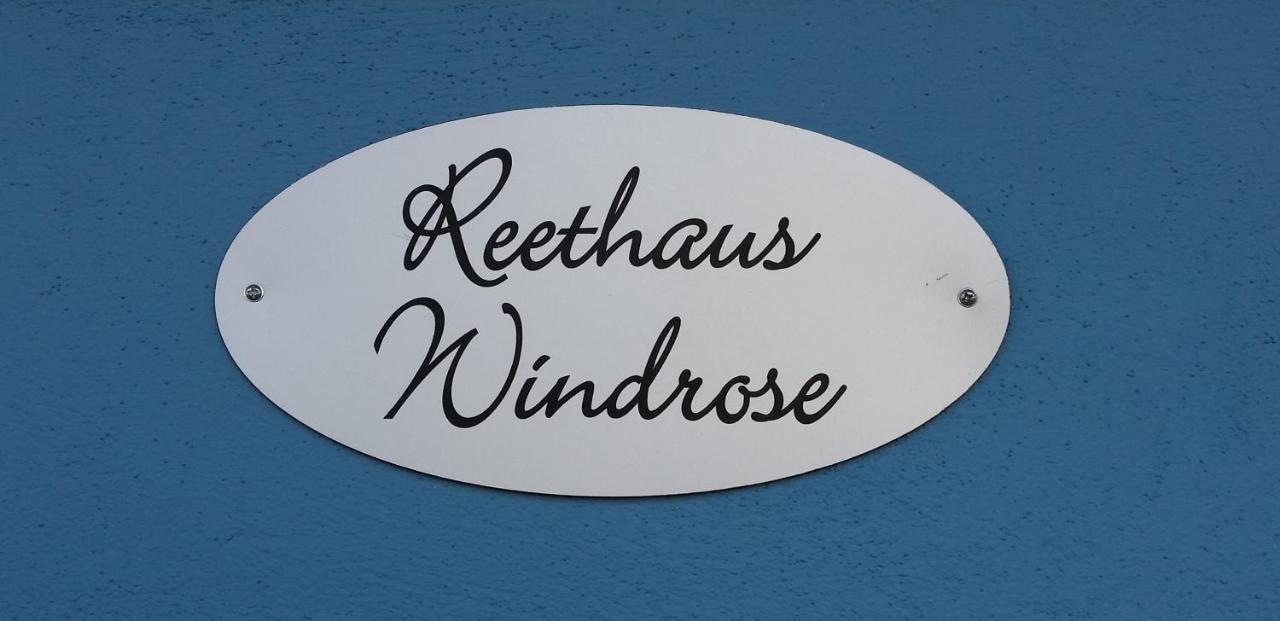 Reetdachhaeuser Boergerende Exterior photo