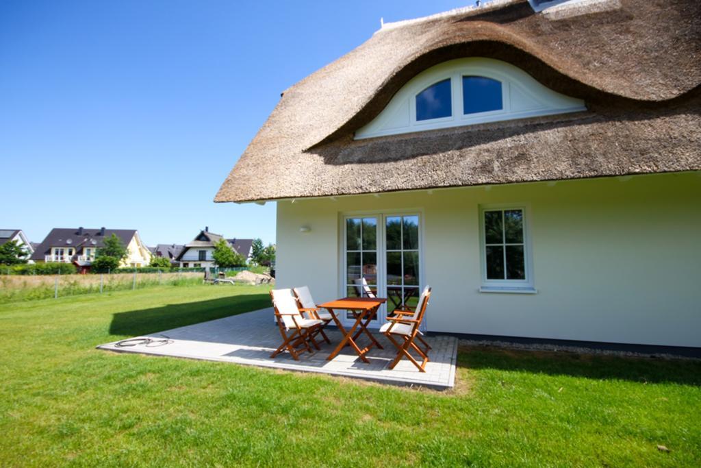 Reetdachhaeuser Boergerende Exterior photo